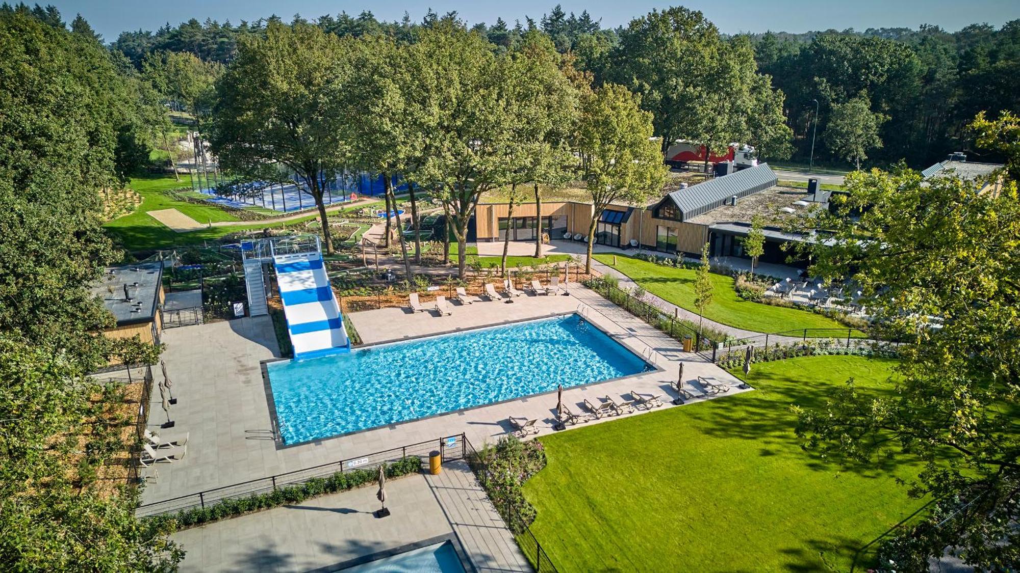 Topparken - Resort De Brabantse Kempen Lage Mierde Ngoại thất bức ảnh